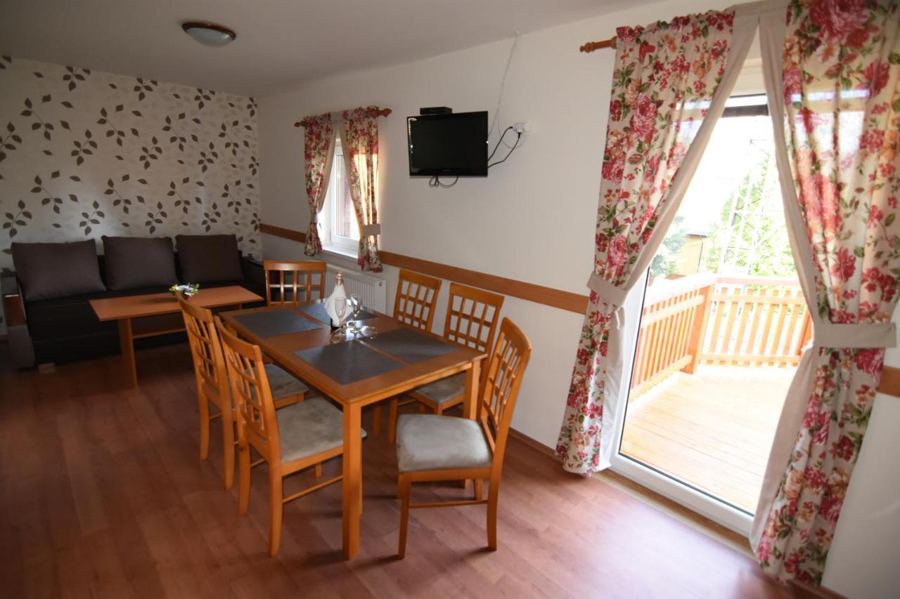 Holiday Park Orava Bungalows Dolny Kubin Bagian luar foto