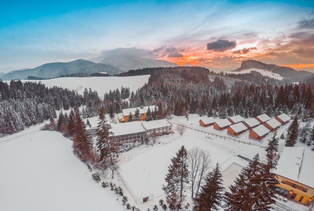 Holiday Park Orava Bungalows Dolny Kubin Bagian luar foto